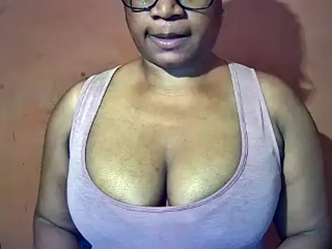 Snapshot of sexyamanda_ chatting on 26, 10, 2025 sexyamanda online show from 26, 10, 2025