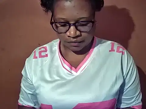 Snapshot of sexyamanda_ chatting on 11, 11, 2025 sexyamanda online show from 11, 11, 2025