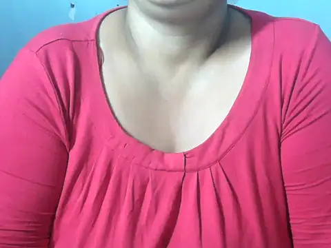 Snapshot of clover_cams1874 chatting on 17, 9, 2025 clover cams1874 online show from 17, 9, 2025