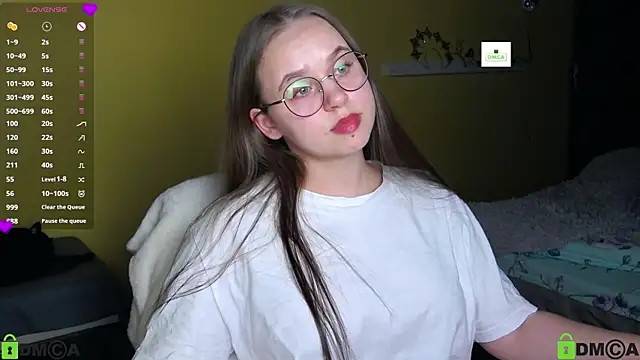 Lilysweet13 online show from 6, 11, 2025