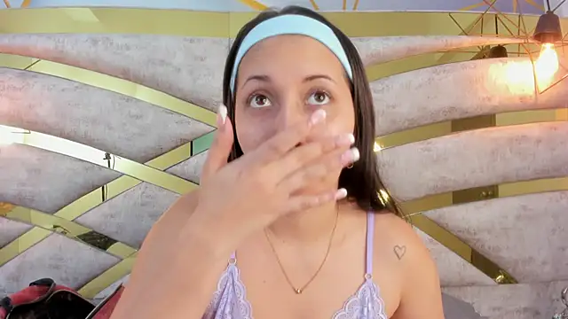 Snapshot of Sofiia_Rossee_ chatting on 20, 10, 2025 Sofiia Rossee online show from 20, 10, 2025