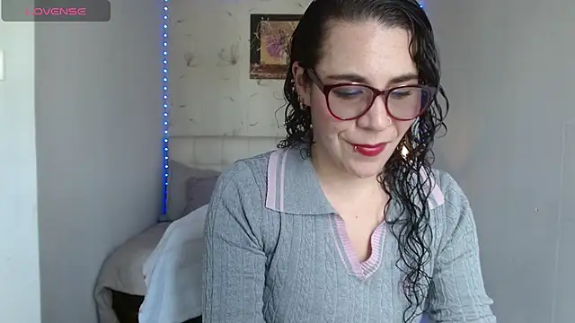 Snapshot of mia_velvet1 chatting on 7, 6, 2026 mia velvet1 online show from 7, 6, 2026