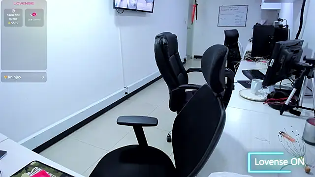 jenn cg online show from 8, 11, 2025