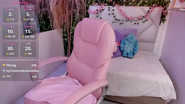 Abby Piink online show from 19, 12, 2025