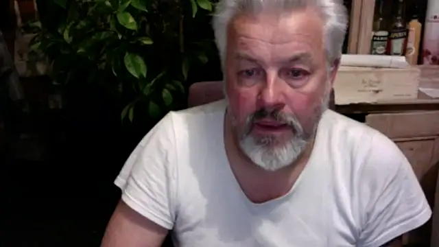 Snapshot of Berg_Boy chatting on 21, 11, 2025 Berg Boy online show from 21, 11, 2025