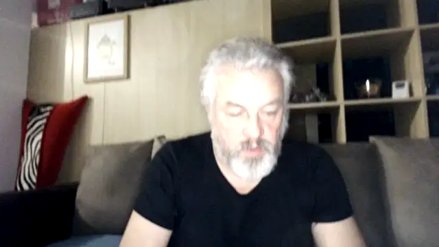 Snapshot of Berg_Boy chatting on 16, 12, 2025 Berg Boy online show from 16, 12, 2025