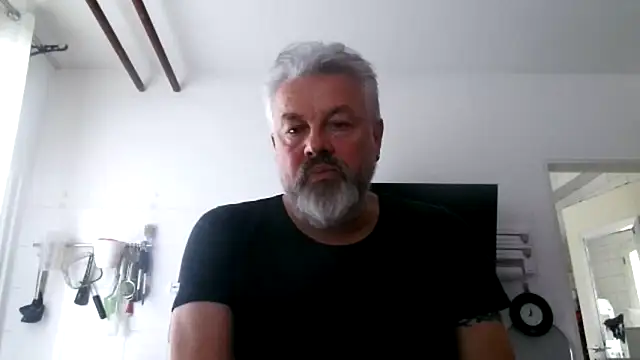 Snapshot of Berg_Boy chatting on 4, 2, 2026 Berg Boy online show from 4, 2, 2026