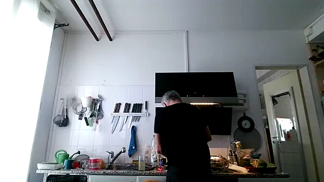 Snapshot of Berg_Boy chatting on 19, 2, 2026 Berg Boy online show from 19, 2, 2026