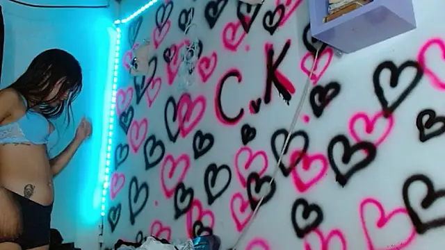 Snapshot of kityy_playful chatting on 12, 11, 2025 kityy playful online show from 12, 11, 2025