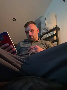 Snapshot of LKC94 chatting on 22, 3, 2025 LKC94 online show from 22, 3, 2025