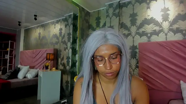 Karin Ks online show from 21, 11, 2025