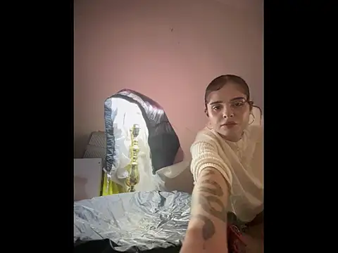 LoganPeny online show from 14, 1, 2026