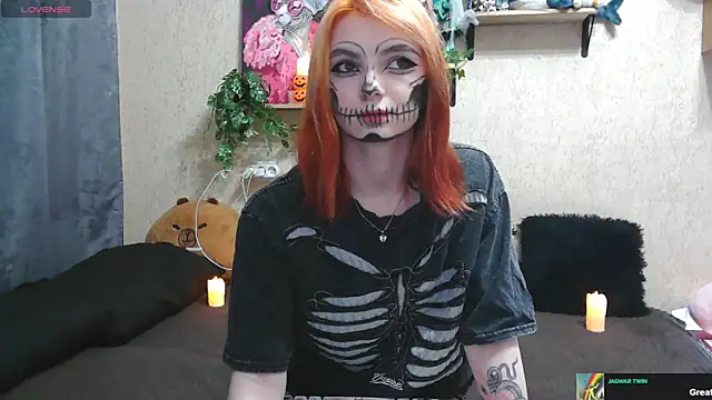 Snapshot of mavis_li chatting on 31, 10, 2025 mavis li online show from 31, 10, 2025