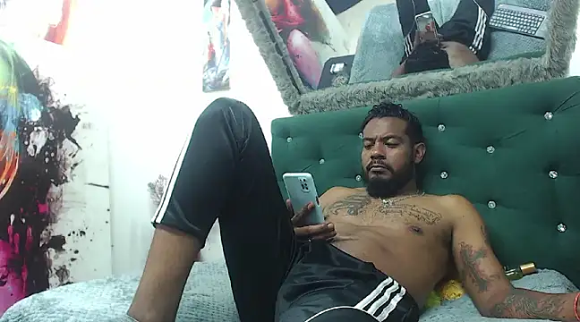 BladeFoxxx1 online show from 20, 3, 2025