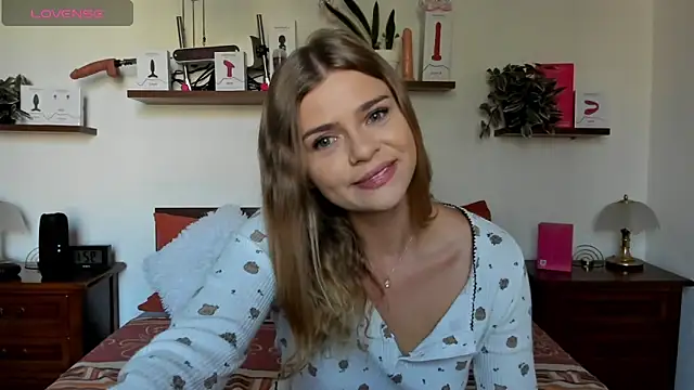 Snapshot of HaleyReedme chatting on 30, 9, 2025 HaleyReedme online show from 30, 9, 2025