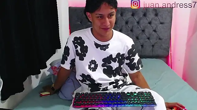 Stone grey1  online show from 4, 11, 2025