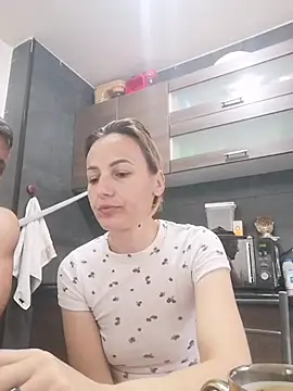 Snapshot of yourflowerpink chatting on 26, 10, 2025 yourflowerpink online show from 26, 10, 2025