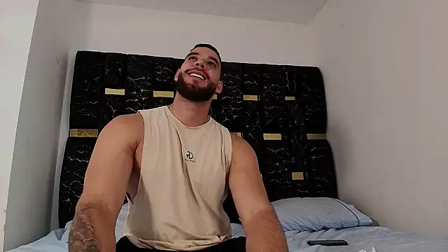 Snapshot of chris_blake__ chatting on 31, 10, 2025 chris blake online show from 31, 10, 2025