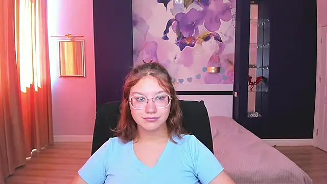 AngelinaLow online show from 22, 9, 2025