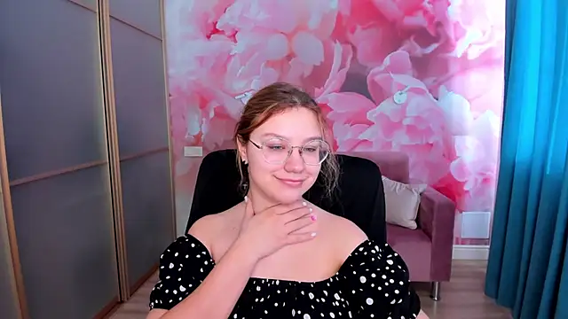 AngelinaLow online show from 1, 3, 2026