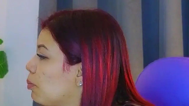 TiffanyWalk online show from 22, 12, 2025