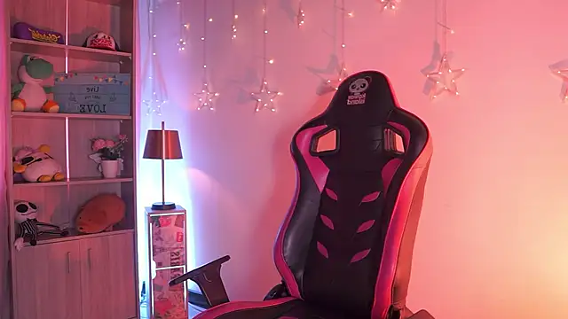 Madison Mayer online show from 25, 3, 2026