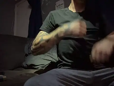 Stillhard8925 online show from 3, 10, 2025