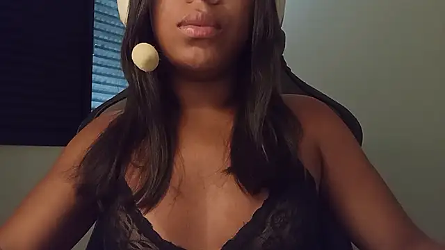 Snapshot of cammydebora chatting on 18, 9, 2025 cammydebora online show from 18, 9, 2025