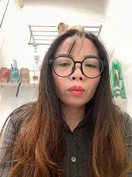 Snapshot of aa520uv chatting on 31, 10, 2025 aa520uv online show from 31, 10, 2025