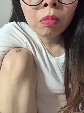 Snapshot of aa520uv chatting on 1, 12, 2025 aa520uv online show from 1, 12, 2025