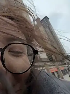 aa520uv online show from 2, 3, 2026