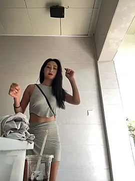 Snapshot of linger-23 chatting on 26, 9, 2025 linger-23 online show from 26, 9, 2025