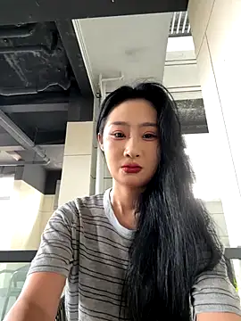 Snapshot of linger-23 chatting on 30, 9, 2025 linger-23 online show from 30, 9, 2025