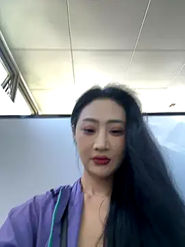 Snapshot of linger-23 chatting on 2, 12, 2025 linger-23 online show from 2, 12, 2025