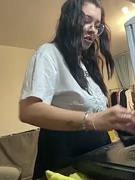 Snapshot of Karen_Holmss chatting on 14, 3, 2025 Karen Holmss online show from 14, 3, 2025