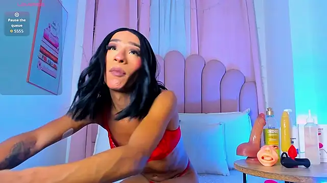 NicoleMadrird online show from 2, 2, 2026