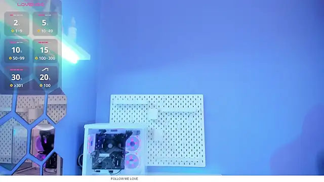 Alice 26  online show from 11, 11, 2025