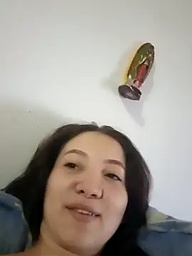 lola3baby online show from 21, 3, 2025