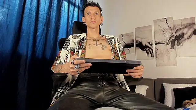 Snapshot of Giotrashy chatting on 21, 7, 2026 Giotrashy online show from 21, 7, 2026