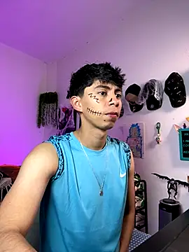 Snapshot of Yaiden_11 chatting on 21, 10, 2025 Yaiden 11 online show from 21, 10, 2025