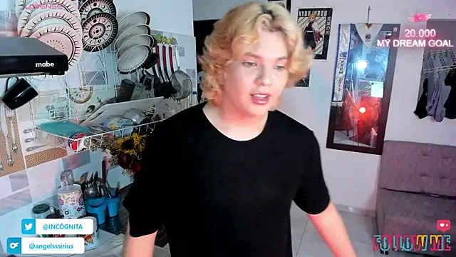 Snapshot of adam_angelssss chatting on 3, 11, 2025 adam angelssss online show from 3, 11, 2025