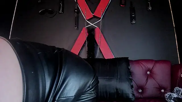 AngelinaBlanc  online show from 6, 4, 2026