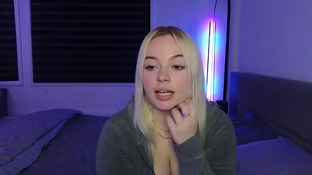 margot robbie7 online show from 17, 11, 2025