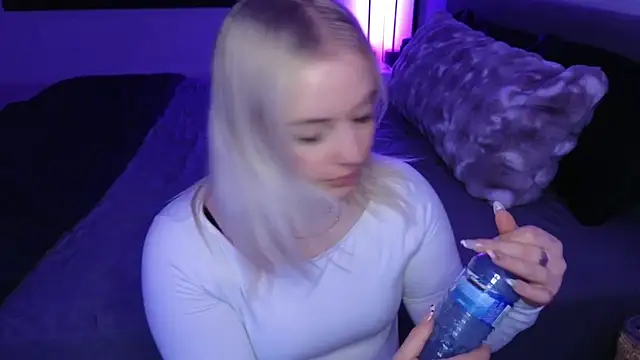 margot robbie7 online show from 11, 2, 2026