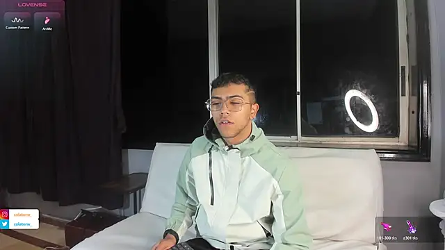 Snapshot of Colstorw_ chatting on 19, 11, 2025 Colstorw online show from 19, 11, 2025