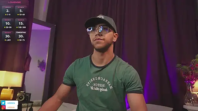 Snapshot of Colstorw_ chatting on 20, 12, 2025 Colstorw online show from 20, 12, 2025