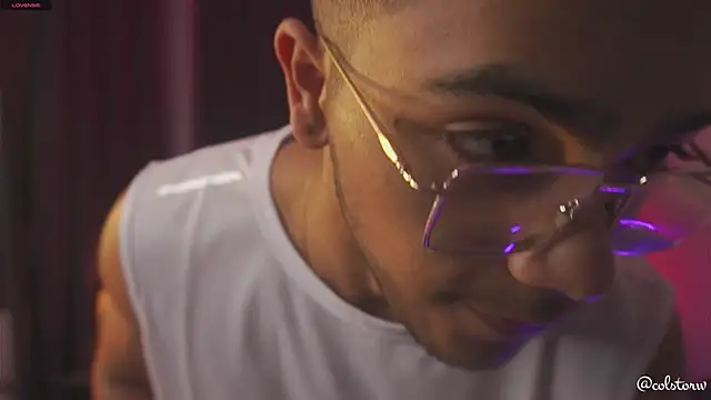 Snapshot of Colstorw_ chatting on 2, 2, 2026 Colstorw online show from 2, 2, 2026