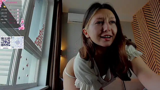 nerenuu  online show from 26, 9, 2025