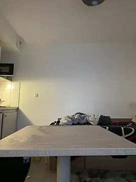 Snapshot of Renoirmonter chatting on 13, 3, 2026 Renoirmonter online show from 13, 3, 2026