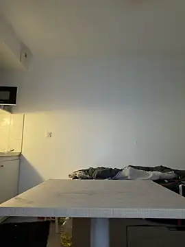 Snapshot of Renoirmonter chatting on 31, 3, 2026 Renoirmonter online show from 31, 3, 2026